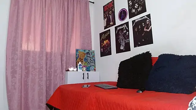 scarlett  morgan online show from 11/21/25, 02:38