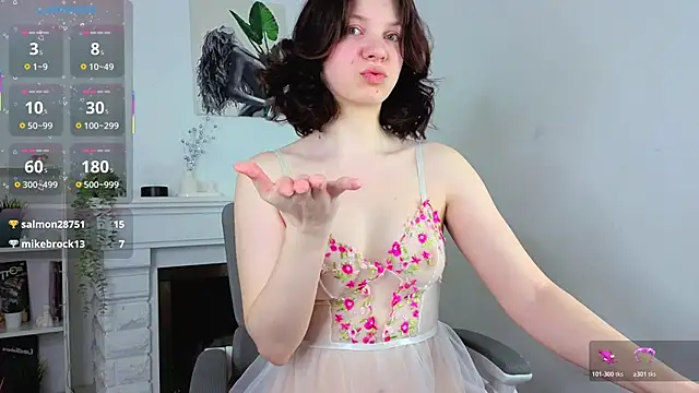 Snapshot of Baby_Evalena chatting on 02/26/26, 05:06 Baby Evalena online show from 02/26/26, 05:06