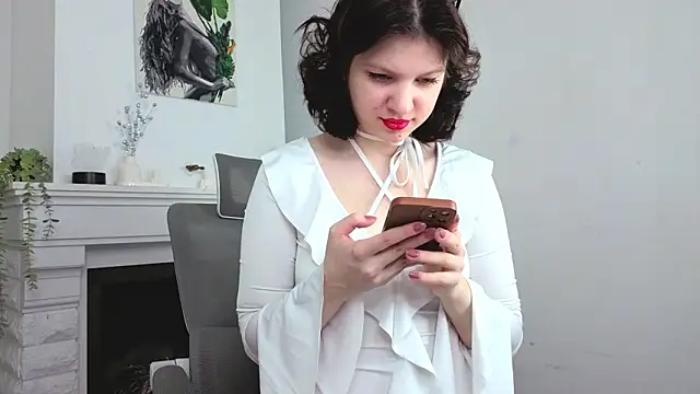 Snapshot of Baby_Evalena chatting on 03/08/26, 05:11 Baby Evalena online show from 03/08/26, 05:11