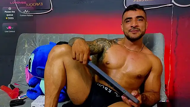 Snapshot of ERIC_HARRISON chatting on 01/14/26, 03:01 ERIC HARRISON online show from 01/14/26, 03:01