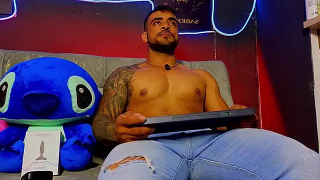 Snapshot of ERIC_HARRISON chatting on 01/18/26, 08:56 ERIC HARRISON online show from 01/18/26, 08:56