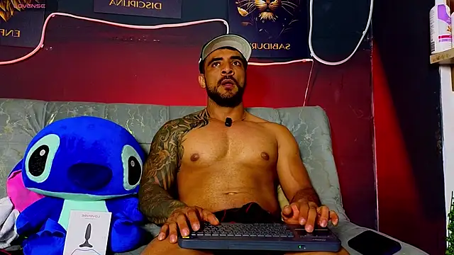 Snapshot of ERIC_HARRISON chatting on 03/13/26, 03:24 ERIC HARRISON online show from 03/13/26, 03:24