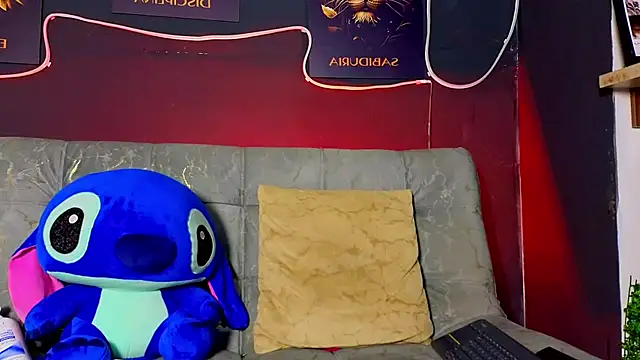 Snapshot of ERIC_HARRISON chatting on 03/23/26, 09:41 ERIC HARRISON online show from 03/23/26, 09:41