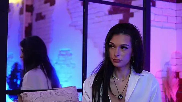 Snapshot of AngelinaCapri chatting on 02/13/25, 02:34 AngelinaCapri online show from 02/13/25, 02:34