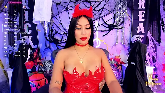 EmilyLeah  online show from 10/24/25, 02:13