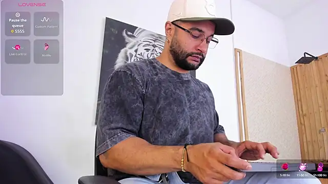 Snapshot of Luke__09 chatting on 09/14/25, 11:20 Luke 09 online show from 09/14/25, 11:20