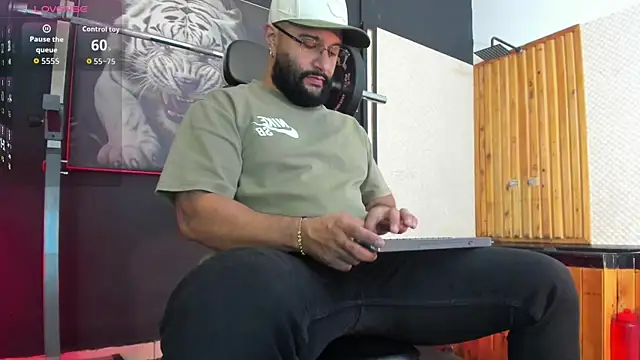 Luke  09 online show from 04/02/26, 12:19