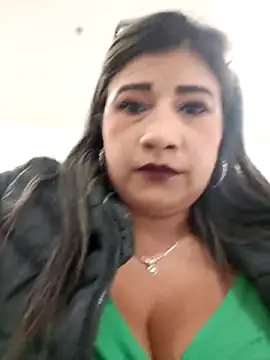 Hannahcandyy online show from 03/21/25, 08:40