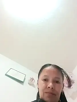 Snapshot of kahta_ardiente_sex chatting on 01/17/25, 04:26 kahta ardiente sex online show from 01/17/25, 04:26