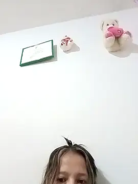 Snapshot of kahta_ardiente_sex chatting on 02/19/25, 01:17 kahta ardiente sex online show from 02/19/25, 01:17