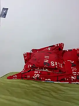 Snapshot of kahta_ardiente_sex chatting on 02/21/25, 01:22 kahta ardiente sex online show from 02/21/25, 01:22