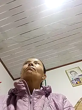 Snapshot of kahta_ardiente_sex chatting on 09/26/25, 12:53 kahta ardiente sex online show from 09/26/25, 12:53