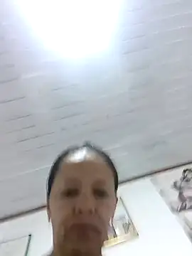 Snapshot of kahta_ardiente_sex chatting on 09/30/25, 01:16 kahta ardiente sex online show from 09/30/25, 01:16