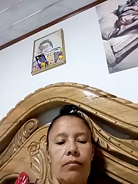 Snapshot of kahta_ardiente_sex chatting on 04/15/26, 02:13 kahta ardiente sex online show from 04/15/26, 02:13