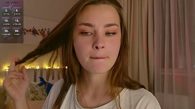 Snapshot of Pink_SeaGul chatting on 09/25/25, 05:05 Pink SeaGul online show from 09/25/25, 05:05