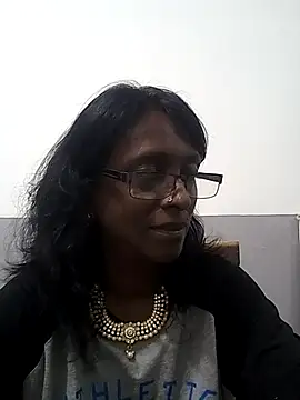 mamakarma1403 online show from 03/10/25, 12:04