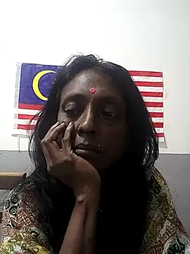 mamakarma1403 online show from 10/18/25, 12:28