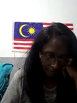 mamakarma1403 online show from 11/14/25, 11:53