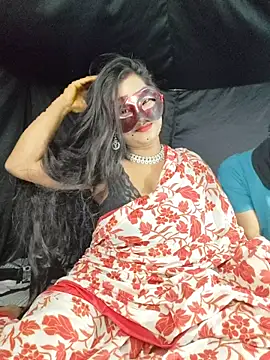 Hotty-priyanka online show from 04/29/26, 06:36