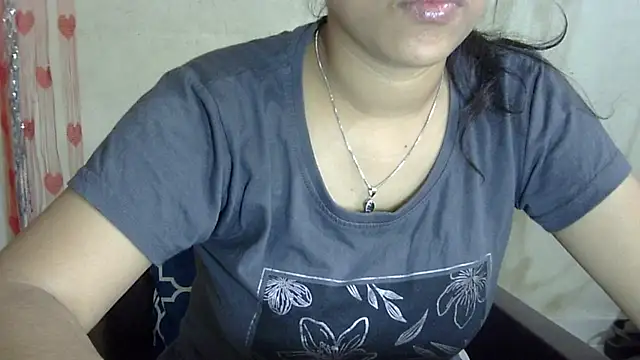 Preeti-Sexy online show from 11/27/25, 04:25