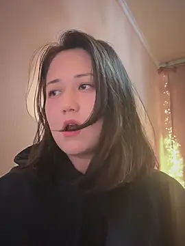 JoyFulLicss online show from 12/22/24, 06:04