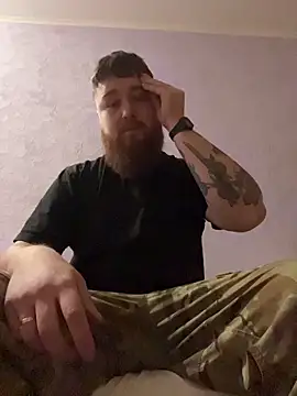 Snapshot of Artur6663 chatting on 02/04/26, 04:24 Artur6663 online show from 02/04/26, 04:24