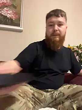 Snapshot of Artur6663 chatting on 02/05/26, 04:33 Artur6663 online show from 02/05/26, 04:33