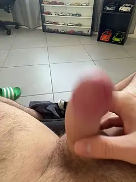 tiou72 online show from 11/22/25, 11:42