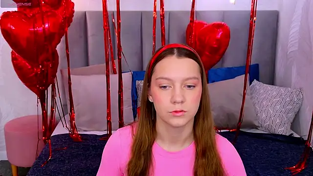 Snapshot of AliceBrayan chatting on 02/13/25, 06:09 AliceBrayan online show from 02/13/25, 06:09