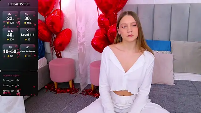 Snapshot of AliceBrayan chatting on 02/18/25, 08:27 AliceBrayan online show from 02/18/25, 08:27