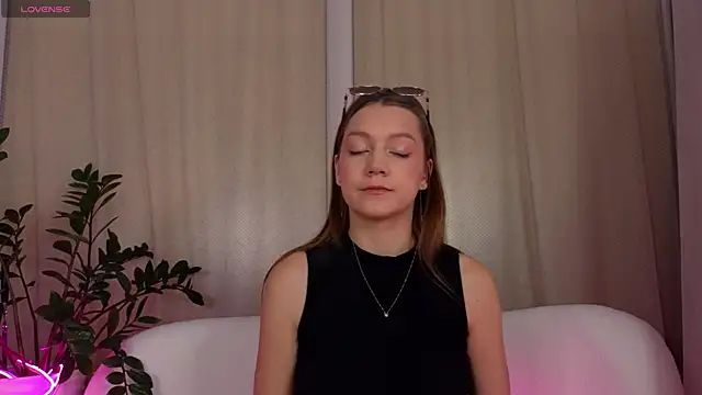 Snapshot of AliceBrayan chatting on 03/17/25, 05:12 AliceBrayan online show from 03/17/25, 05:12