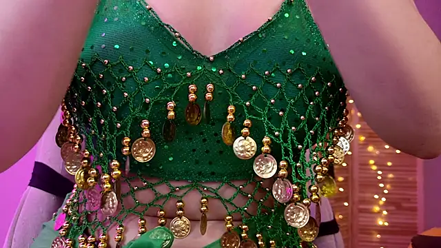 Snapshot of Miss_Mia_Murr chatting on 10/20/25, 04:35 Miss Mia Murr online show from 10/20/25, 04:35