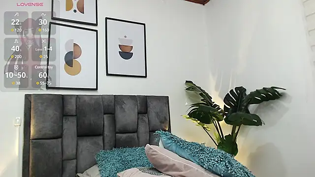 Snapshot of samy_l chatting on 12/20/24, 02:05 samy l online show from 12/20/24, 02:05