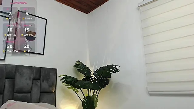 Snapshot of samy_l chatting on 01/14/25, 03:15 samy l online show from 01/14/25, 03:15