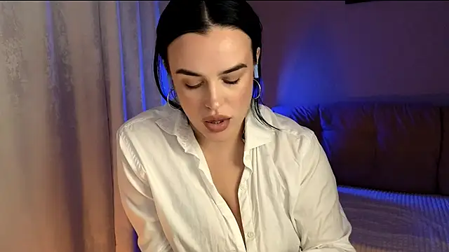 Snapshot of Act_avia chatting on 06/21/26, 10:12 Act avia online show from 06/21/26, 10:12