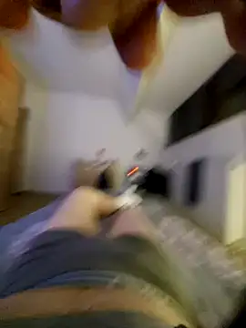 Snapshot of pascalino100 chatting on 03/16/25, 08:21 pascalino100 online show from 03/16/25, 08:21