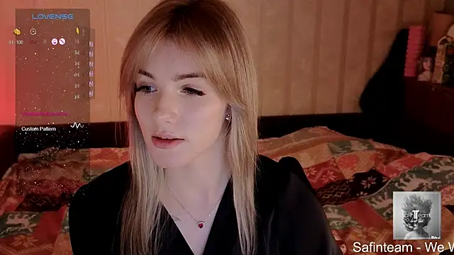 Snapshot of SpiceJessy chatting on 12/28/24, 05:03 SpiceJessy online show from 12/28/24, 05:03