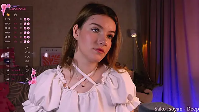 Snapshot of SpiceJessy chatting on 10/14/25, 10:16 SpiceJessy online show from 10/14/25, 10:16