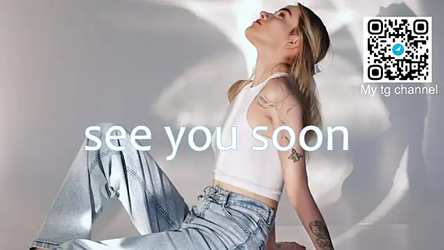 Snapshot of SpiceJessy chatting on 11/25/25, 05:07 SpiceJessy online show from 11/25/25, 05:07