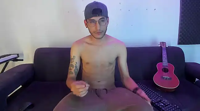 Henrikk senn online show from 12/02/24, 11:45