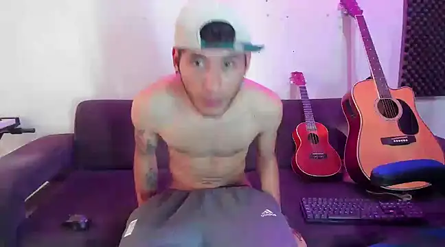 Henrikk senn online show from 12/11/24, 12:23