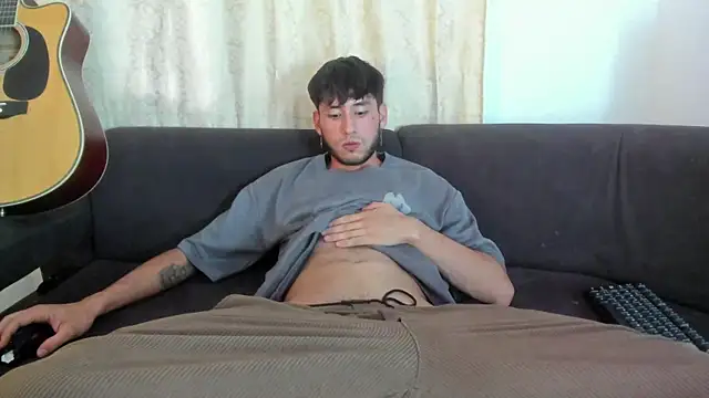 Henrikk senn online show from 09/11/25, 09:15