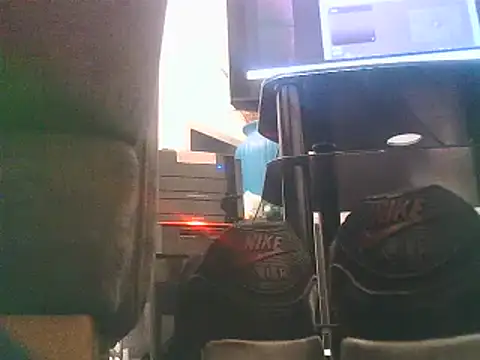 Snapshot of PocoLoco420 chatting on 09/18/25, 06:54 PocoLoco420 online show from 09/18/25, 06:54