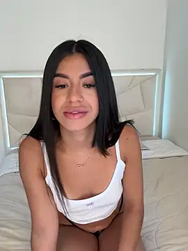 Charlotte cowell sub1  online show from 02/04/25, 03:26