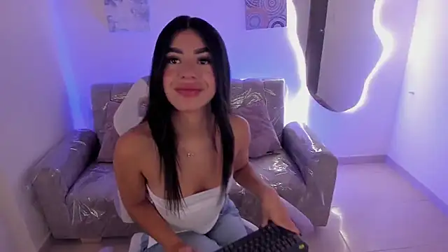 Charlotte cowell sub1  online show from 09/09/25, 04:28