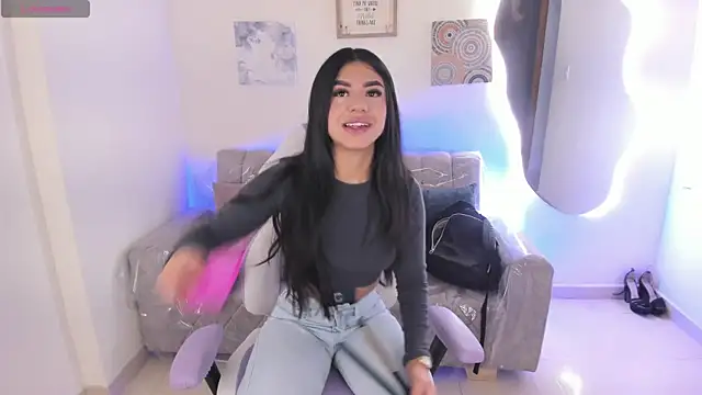 Charlotte cowell sub1  online show from 12/02/25, 03:29