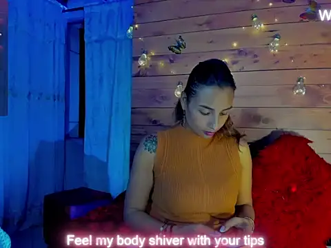 Snapshot of mykaelahoney chatting on 09/29/25, 01:33 mykaelahoney online show from 09/29/25, 01:33