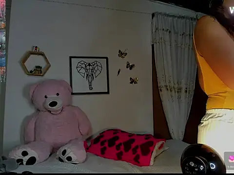 mykaelahoney online show from 11/27/25, 05:09