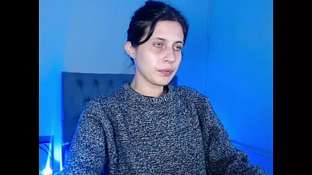 Snapshot of bellatrix25 chatting on 03/27/26, 04:18 bellatrix25 online show from 03/27/26, 04:18