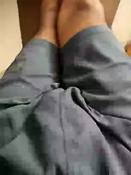 Snapshot of yoyokakshay_1996 chatting on 02/14/25, 06:19 yoyokakshay 1996 online show from 02/14/25, 06:19